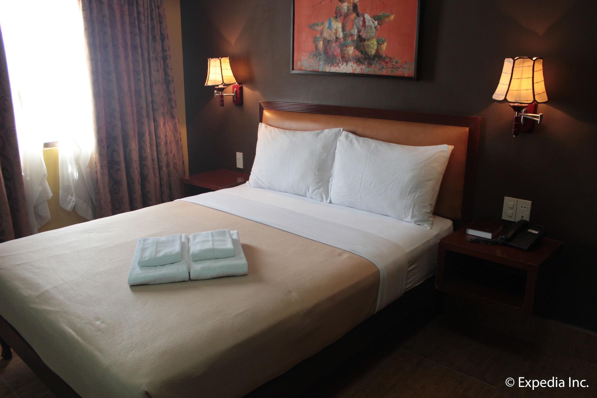 Pamulinawen Hotel Laoag Eksteriør bilde