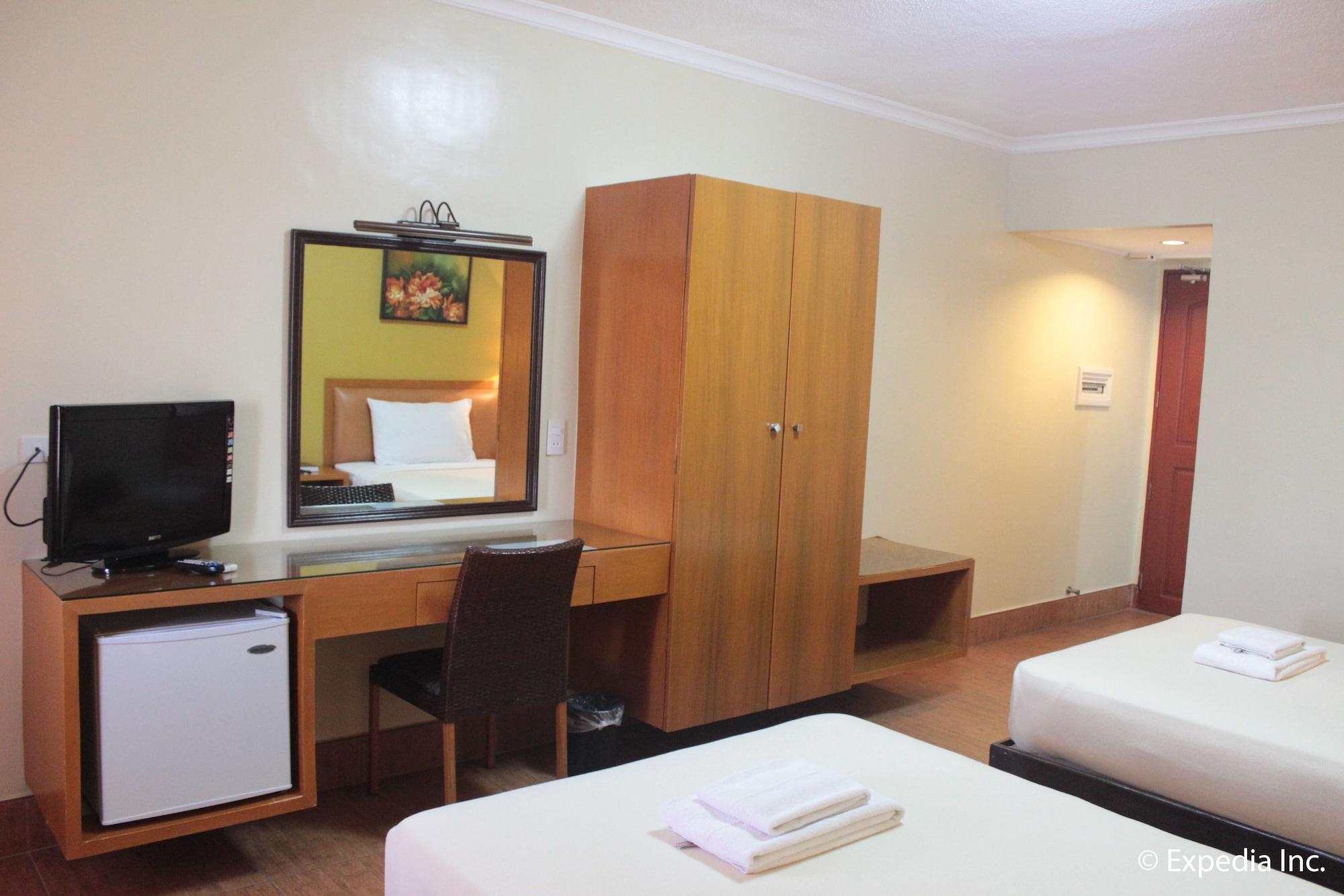 Pamulinawen Hotel Laoag Eksteriør bilde