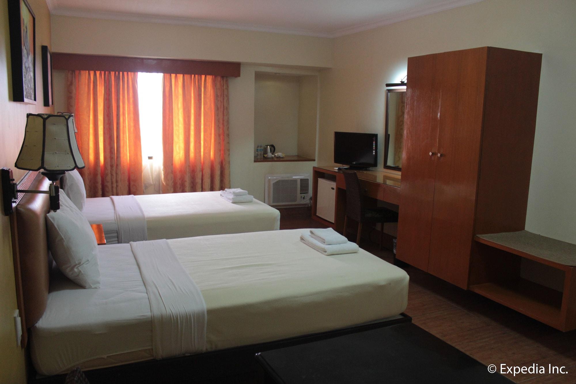 Pamulinawen Hotel Laoag Eksteriør bilde