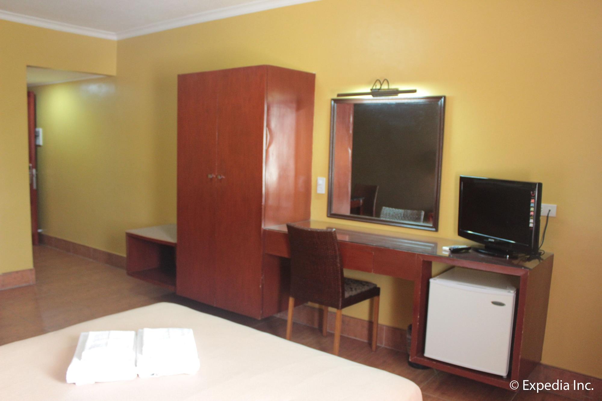 Pamulinawen Hotel Laoag Eksteriør bilde
