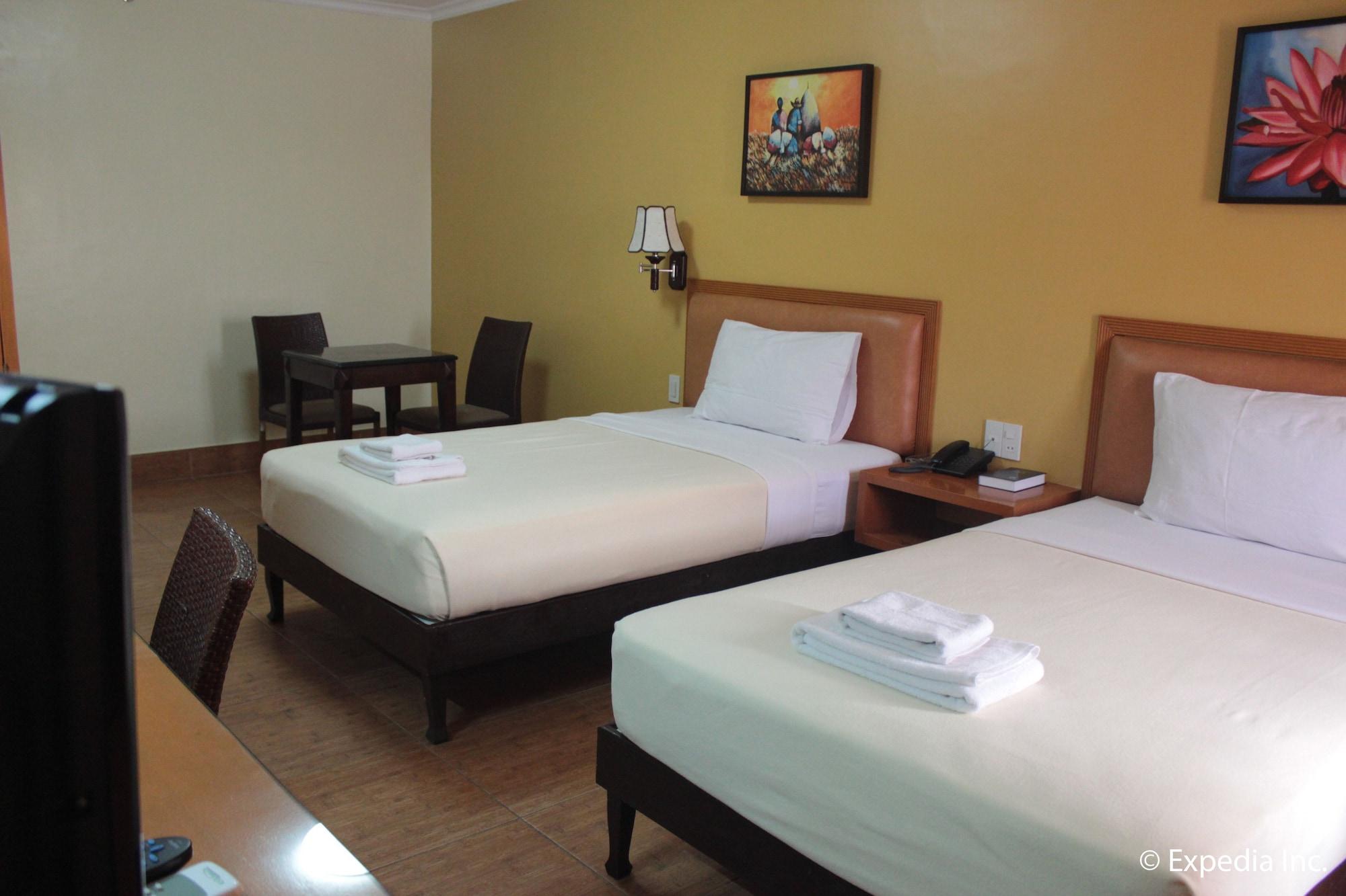 Pamulinawen Hotel Laoag Eksteriør bilde