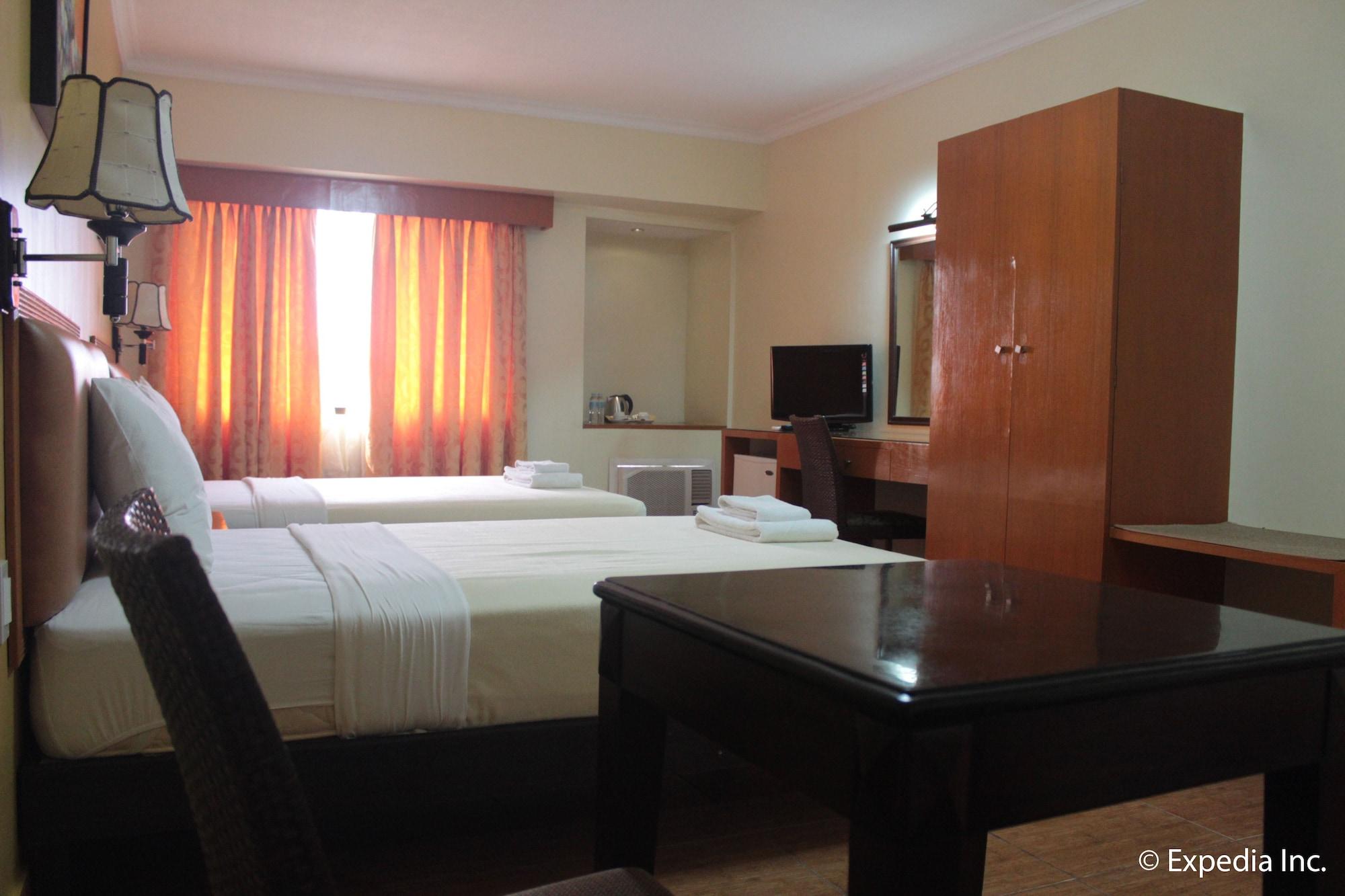 Pamulinawen Hotel Laoag Eksteriør bilde