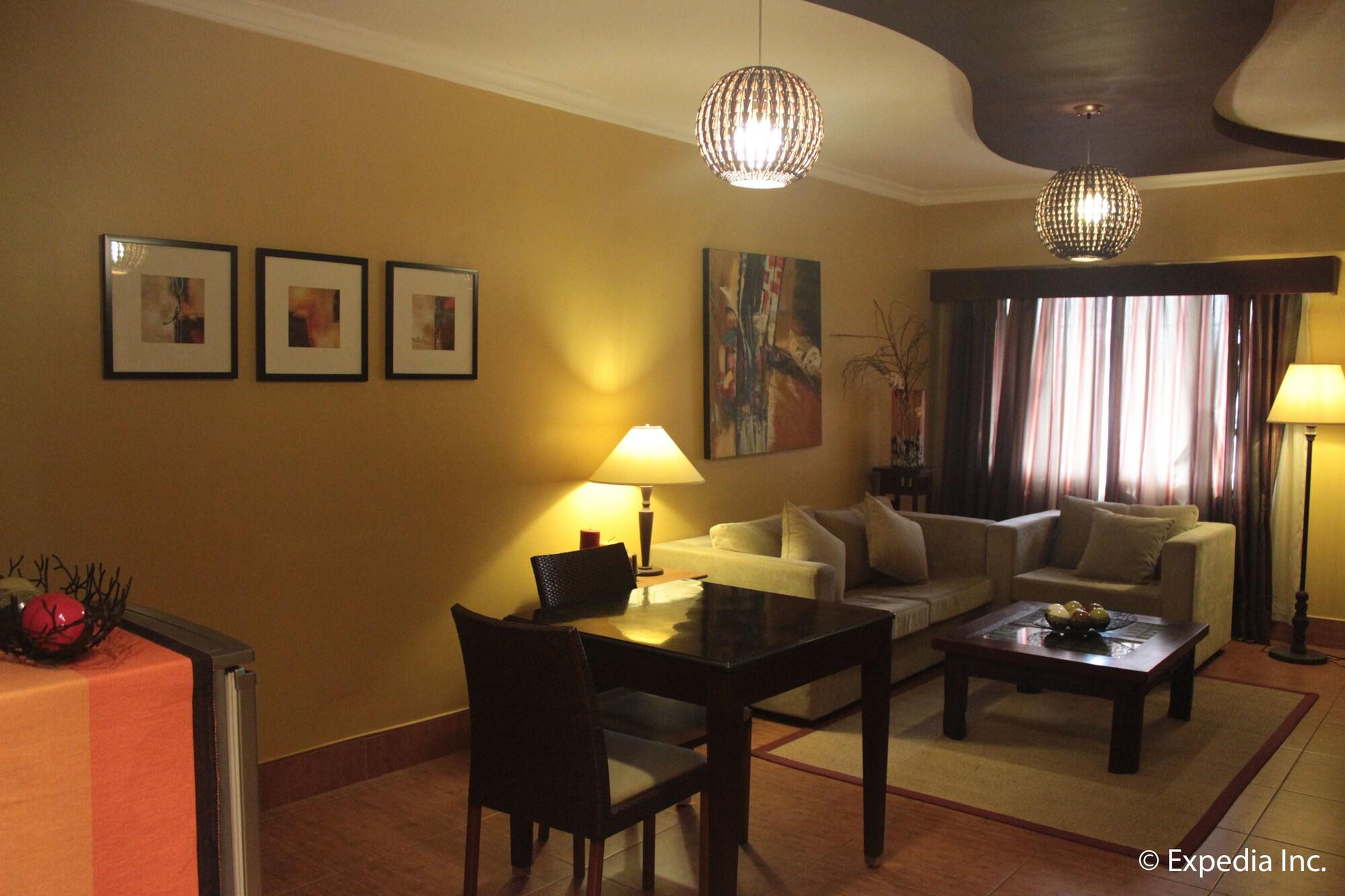 Pamulinawen Hotel Laoag Eksteriør bilde