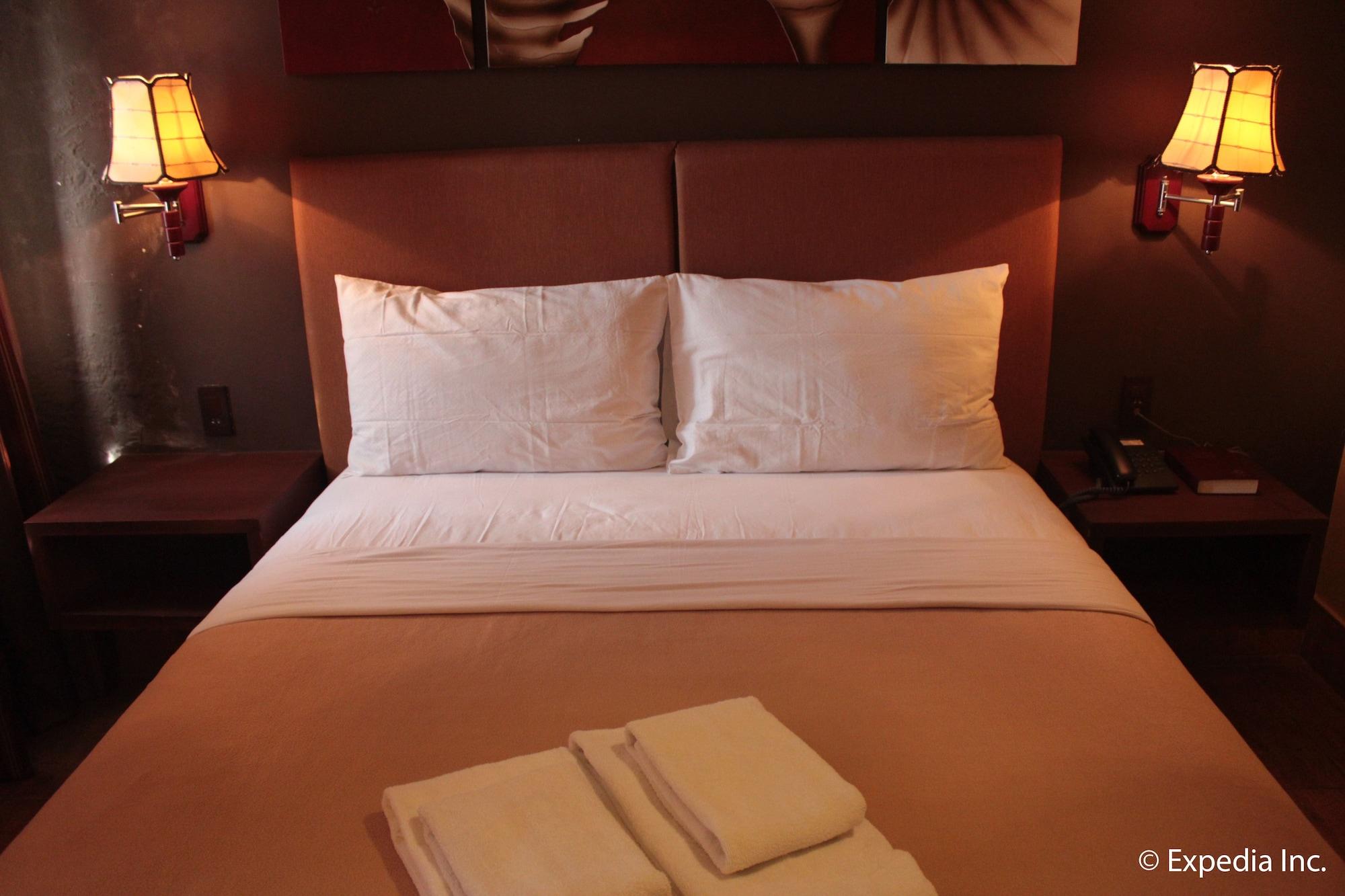 Pamulinawen Hotel Laoag Eksteriør bilde