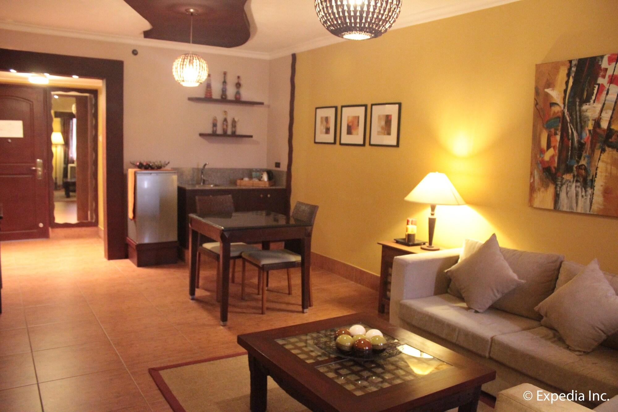 Pamulinawen Hotel Laoag Eksteriør bilde