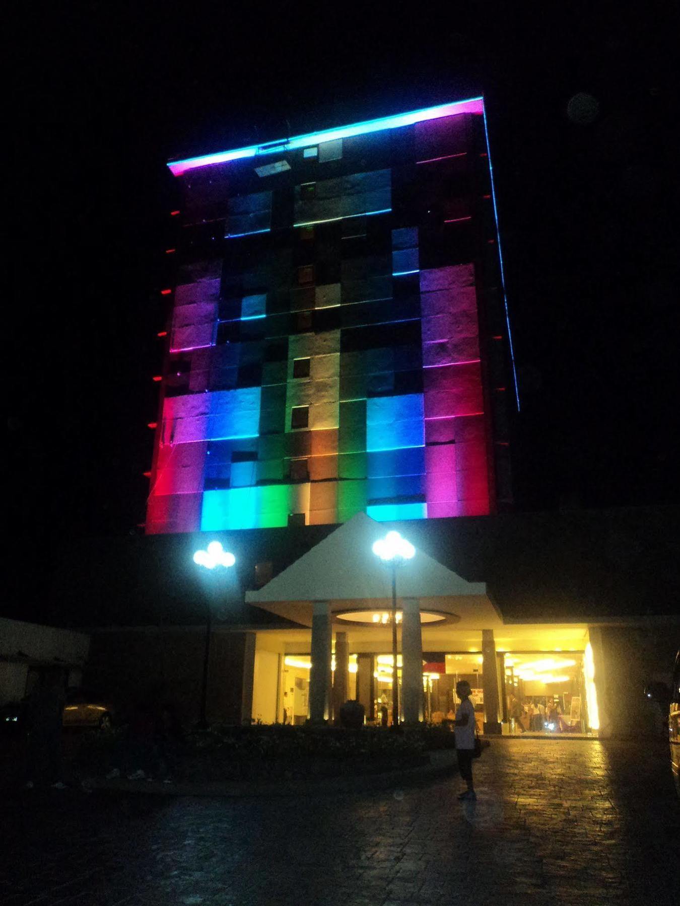Pamulinawen Hotel Laoag Eksteriør bilde