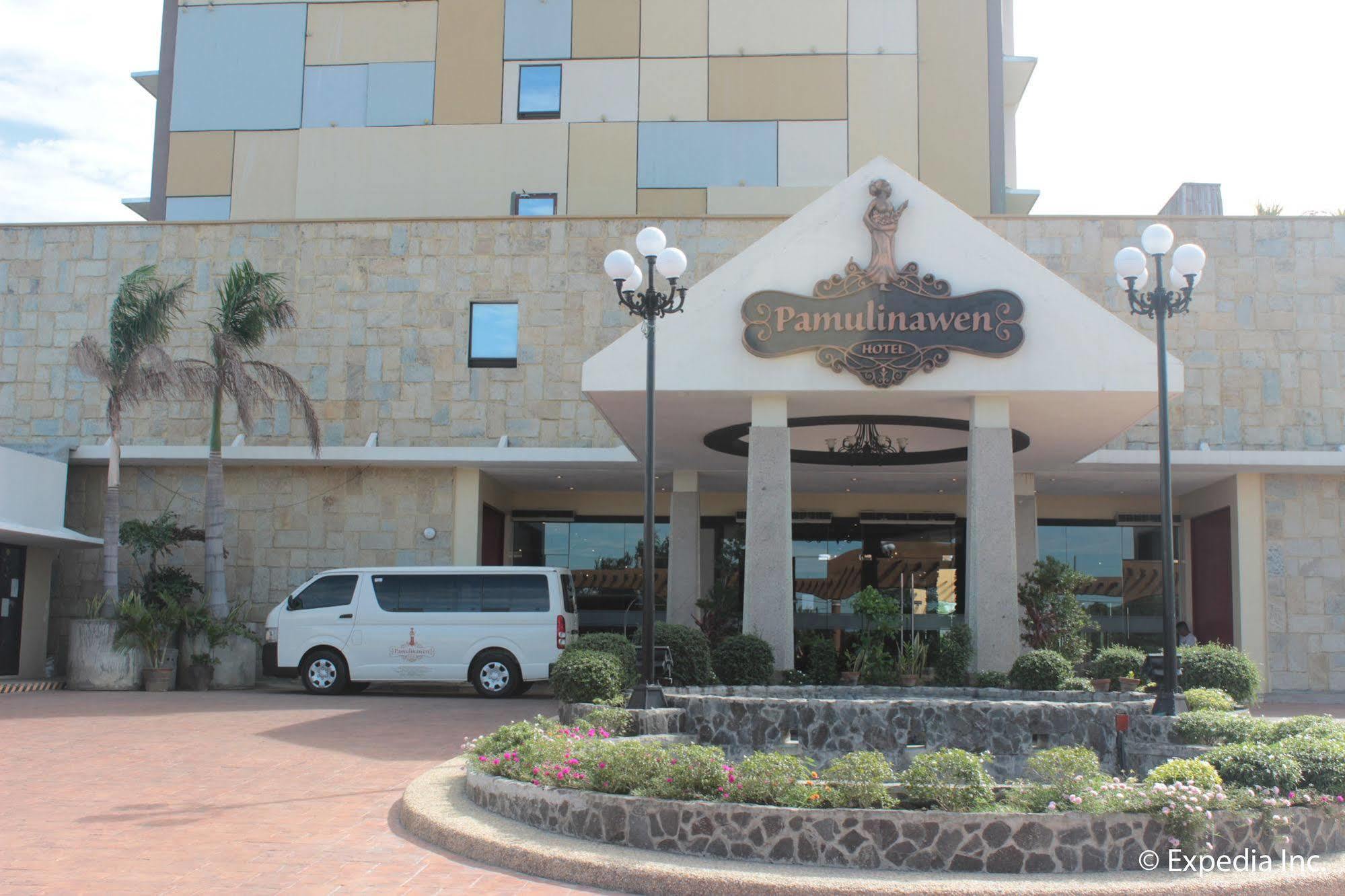 Pamulinawen Hotel Laoag Eksteriør bilde